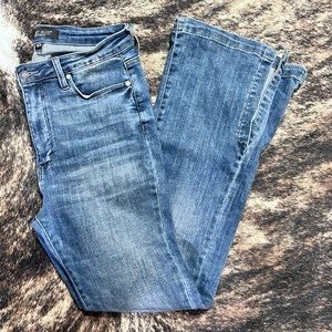 Bootcut Judy Blue with slit